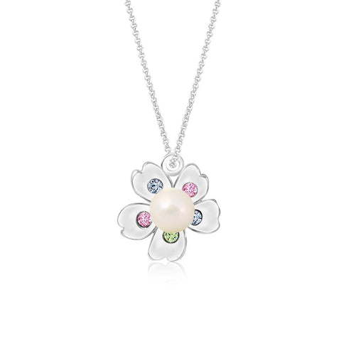White Gold Necklace with Pearl Flower Pendant